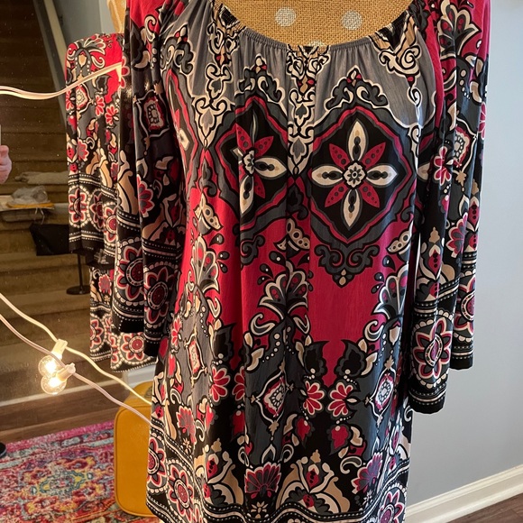 Dazzle up Tunic Size L - Picture 2 of 9